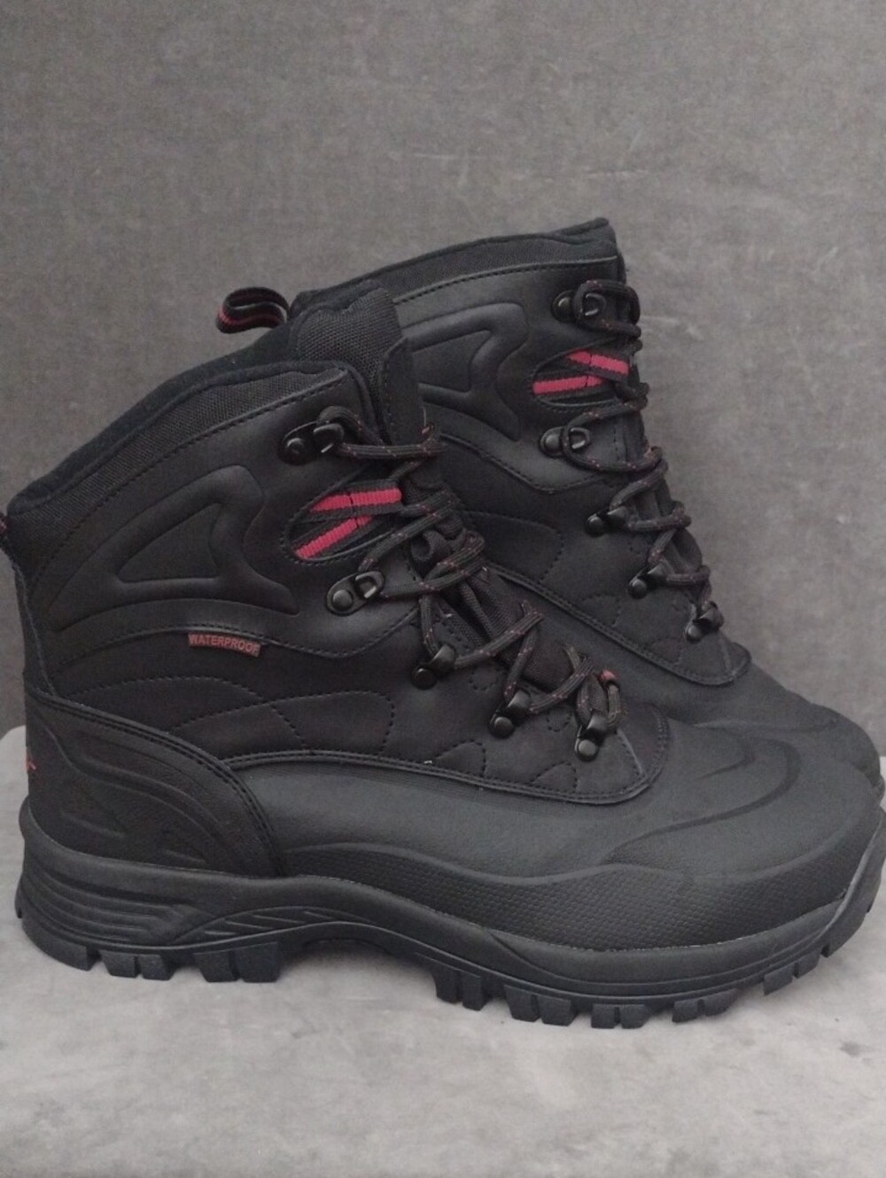 Norti 8 Men's 10.5 Black Red Lace-Up Work Boots Waterproof 3M Insulated